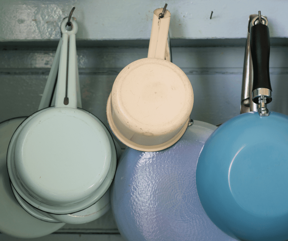 how to clean discolored enamel cookware