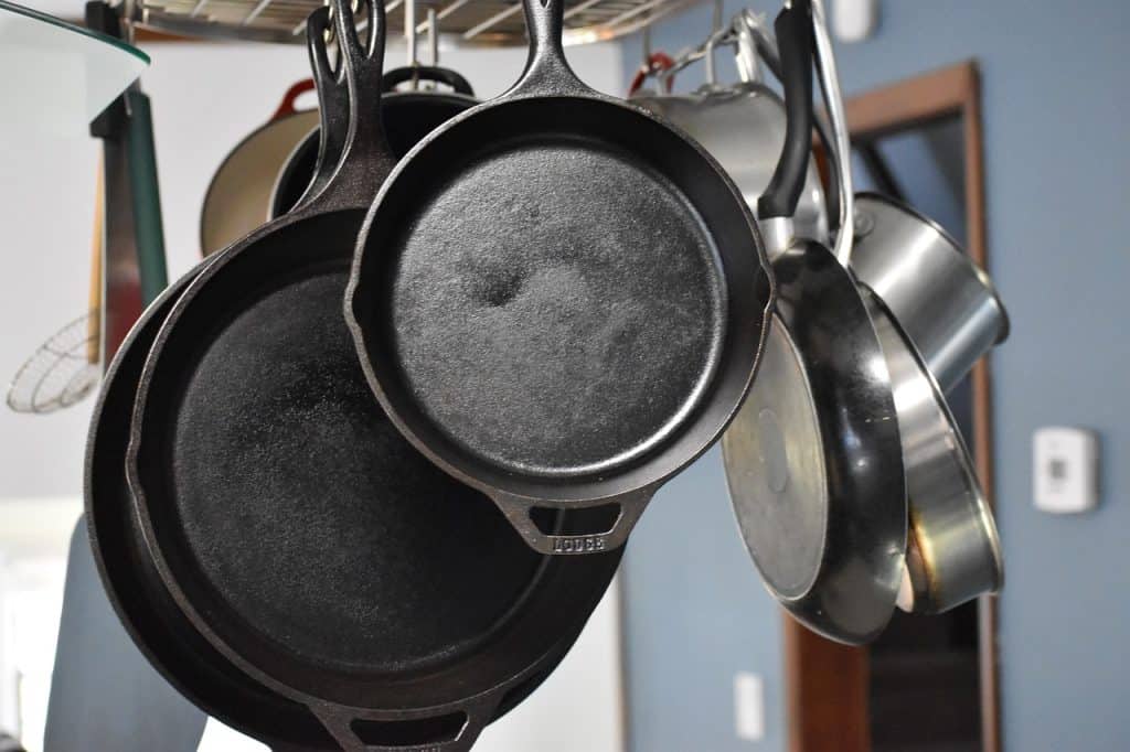 cast iron, kitchen, pan
